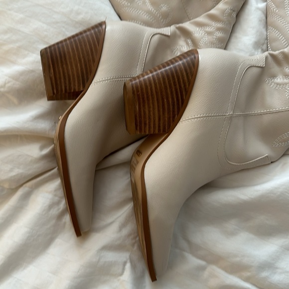 Billini Charley Western Boot - Picture 4 of 6